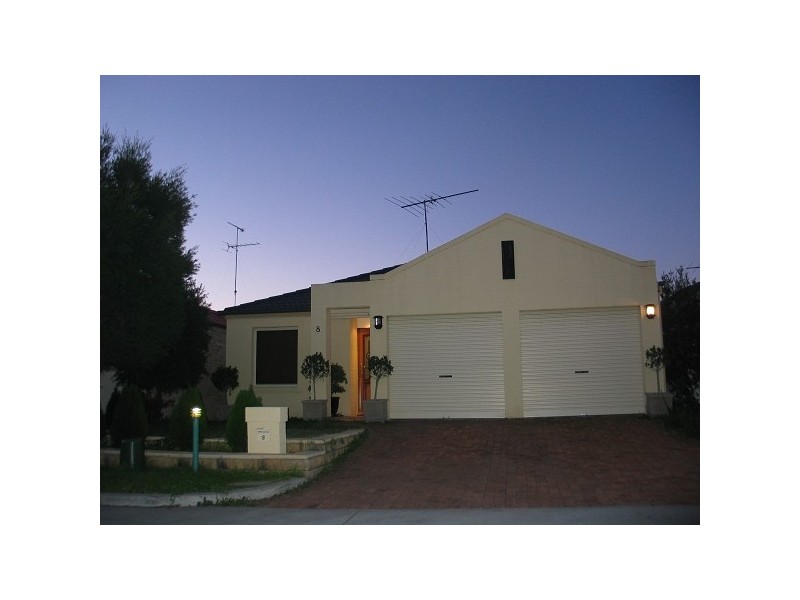 8 Rafferty Way, Quakers Hill NSW 2763