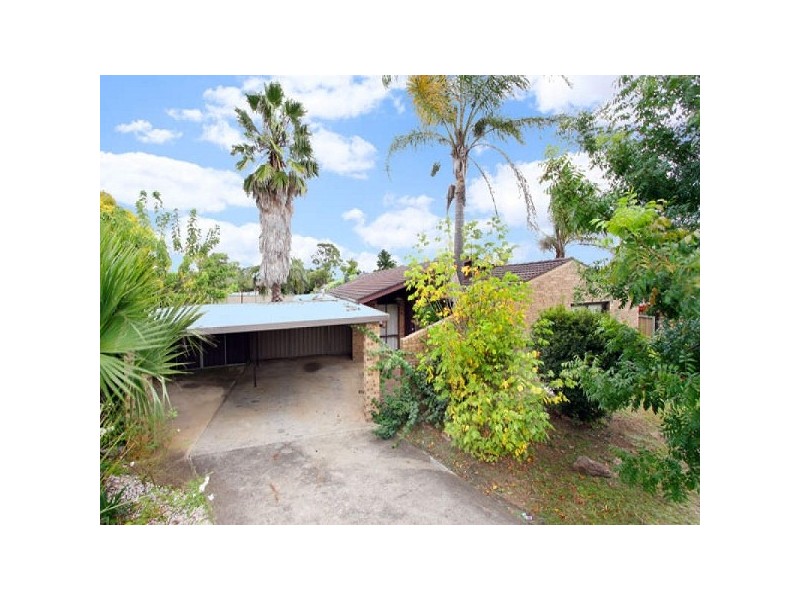 17 Penn Crescent, Quakers Hill NSW 2763