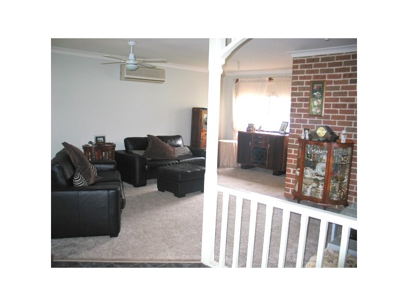 8 Donna Place, Acacia Gardens NSW 2763