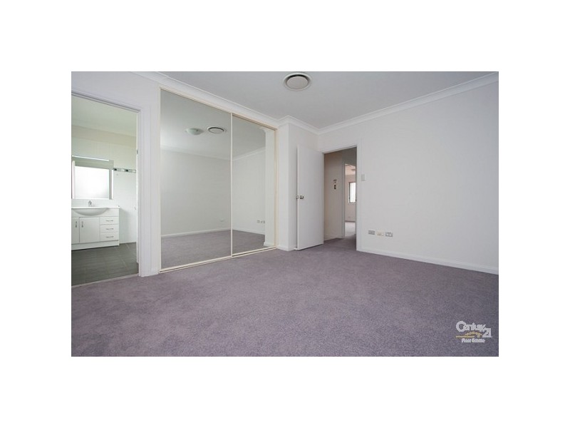 3/6 Hambledon Road, Quakers Hill NSW 2763