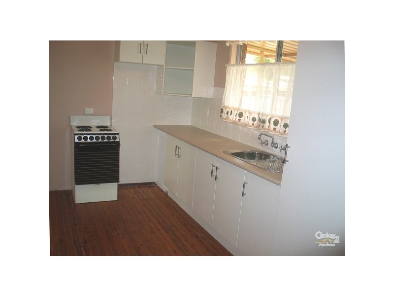 97 Railway Road, Quakers Hill NSW 2763