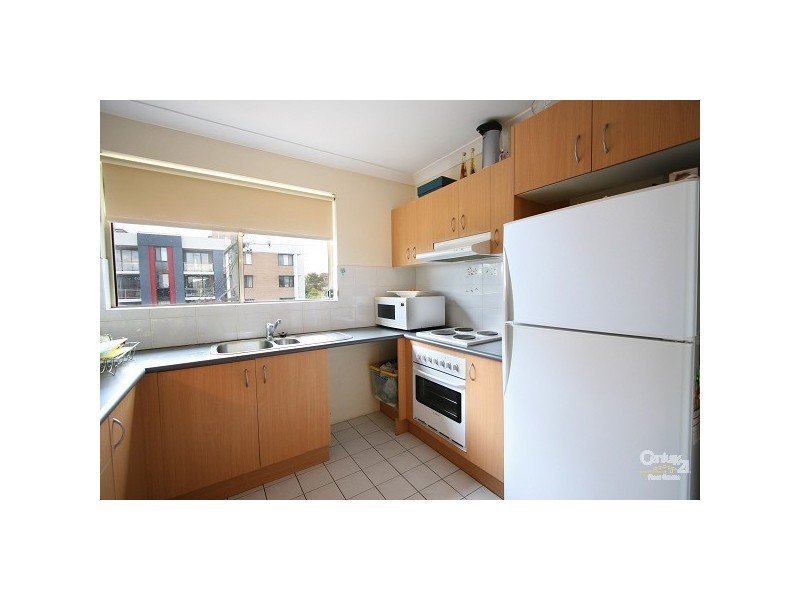 27/11 Oxford Street, Blacktown NSW 2148