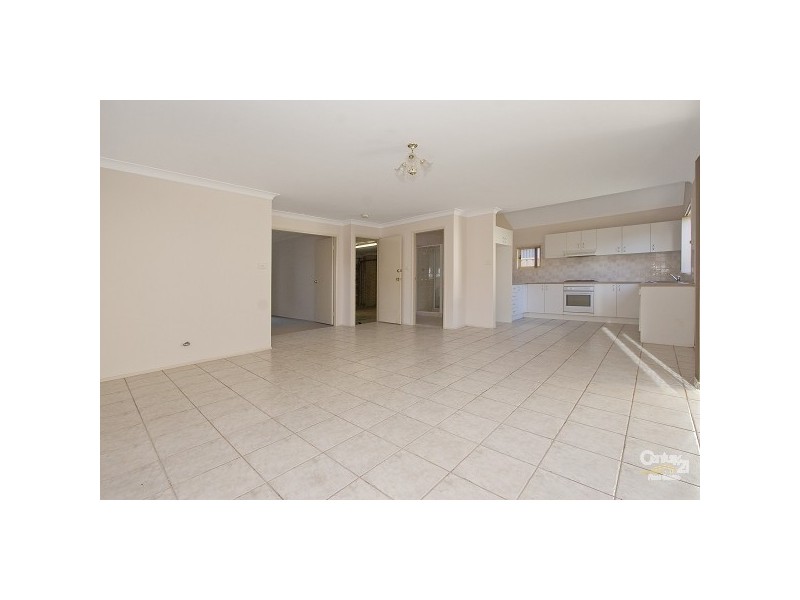 7 Falcon Way, Glenwood NSW 2768