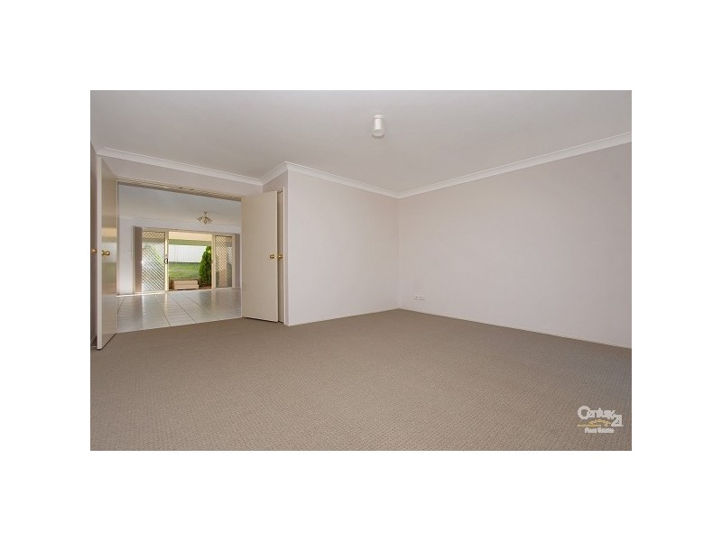 7 Falcon Way, Glenwood NSW 2768