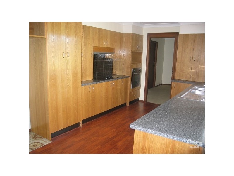 15 Croatia Place, Quakers Hill NSW 2763