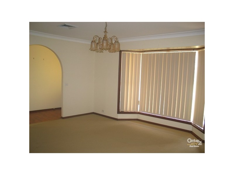 15 Croatia Place, Quakers Hill NSW 2763