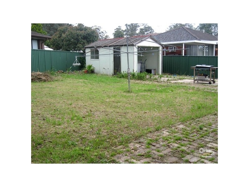 22 Pearce Road, Quakers Hill NSW 2763