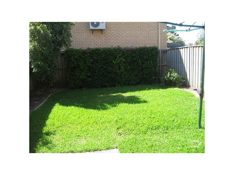 9/18 CUMMING CRESCENT, Quakers Hill NSW 2763