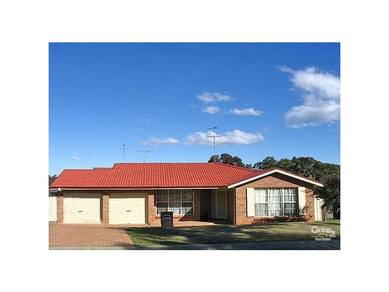 1 MEDWIN PLACE, Quakers Hill NSW 2763