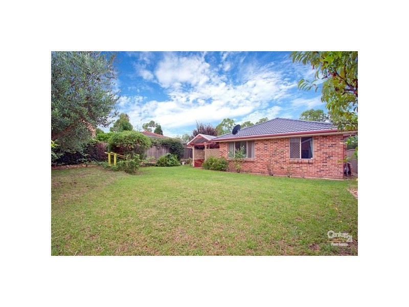 8 Maslin Crescent, Quakers Hill NSW 2763