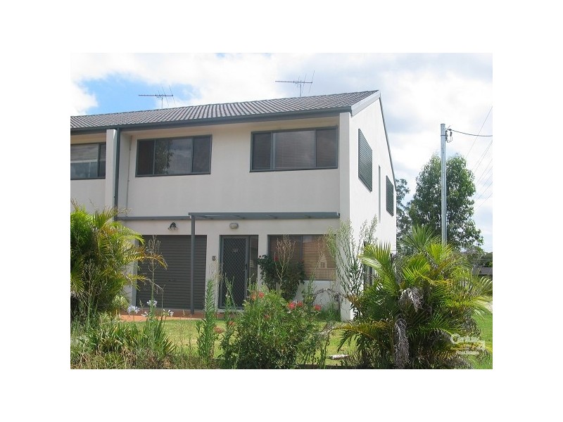 8/6 HAMBLEDON ROAD, Quakers Hill NSW 2763
