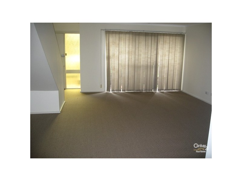 12/14 REEF STREET, Quakers Hill NSW 2763