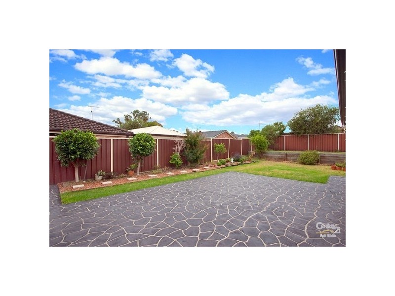 4 Lisa Street, Quakers Hill NSW 2763