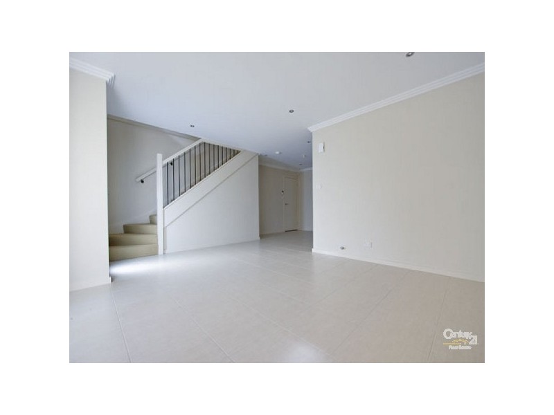 6/18-20 MONTROSE STREET, Quakers Hill NSW 2763