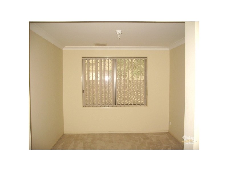 13A  PENTLAND STREET, Quakers Hill NSW 2763