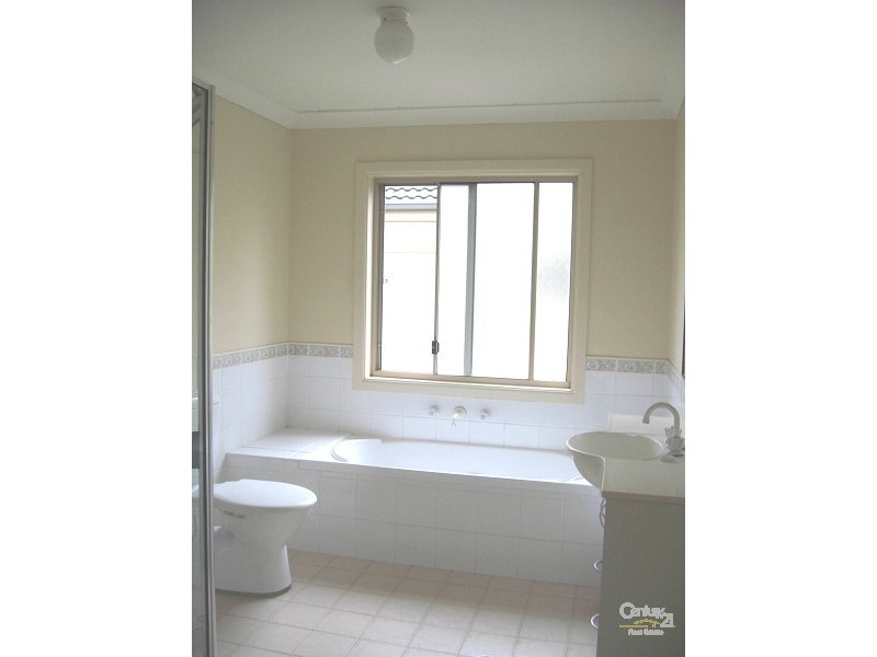 13A  PENTLAND STREET, Quakers Hill NSW 2763