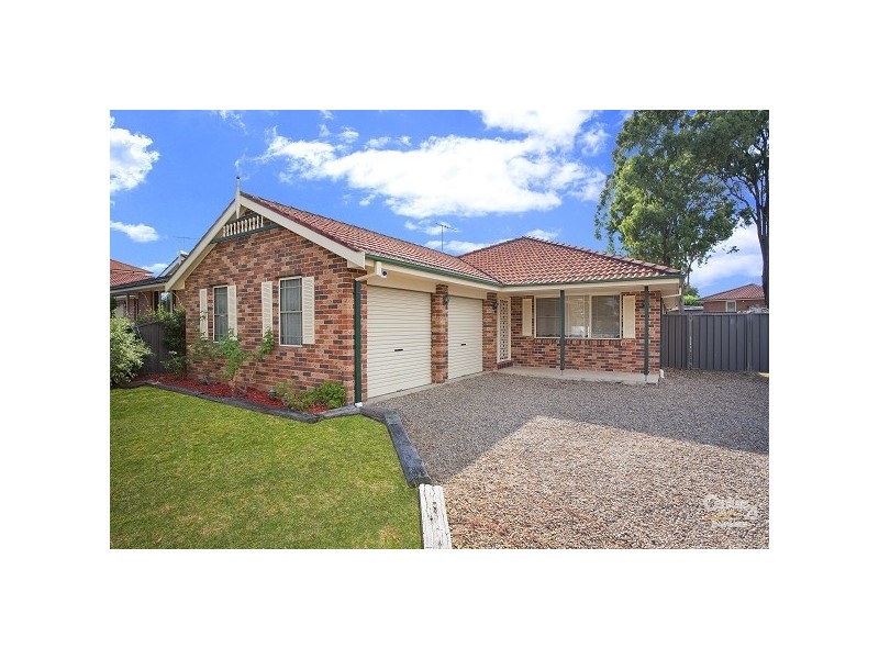 27 WALKER STREET, Quakers Hill NSW 2763