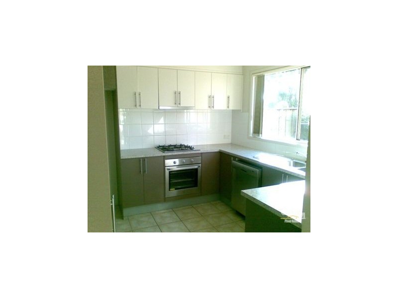 21 TREETOP CIRCUIT, Quakers Hill NSW 2763