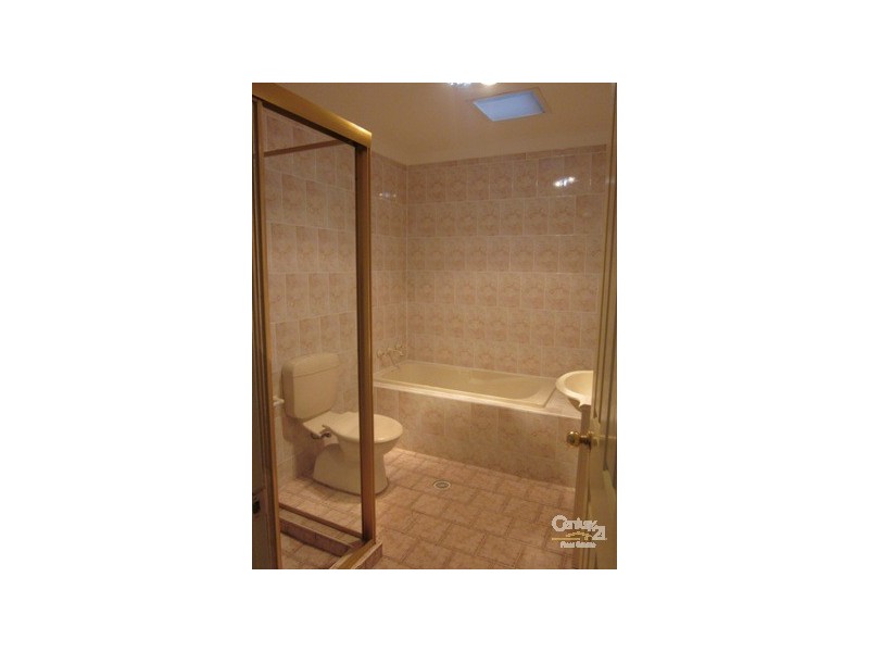 3/30 HILLCREST ROAD, Quakers Hill NSW 2763