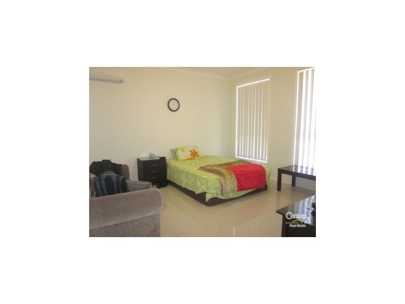 84 SILVEREYE CIRCUIT, Woodcroft NSW 2767