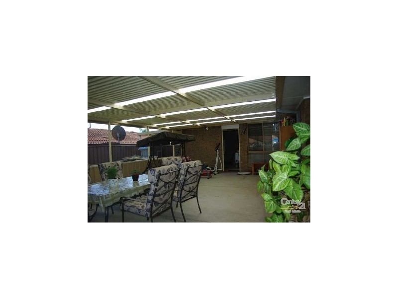 8 ASHTON PLACE, Doonside NSW 2767