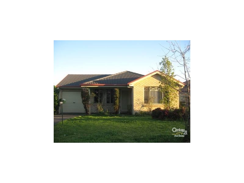 16 Bonaccordo Road, Quakers Hill NSW 2763