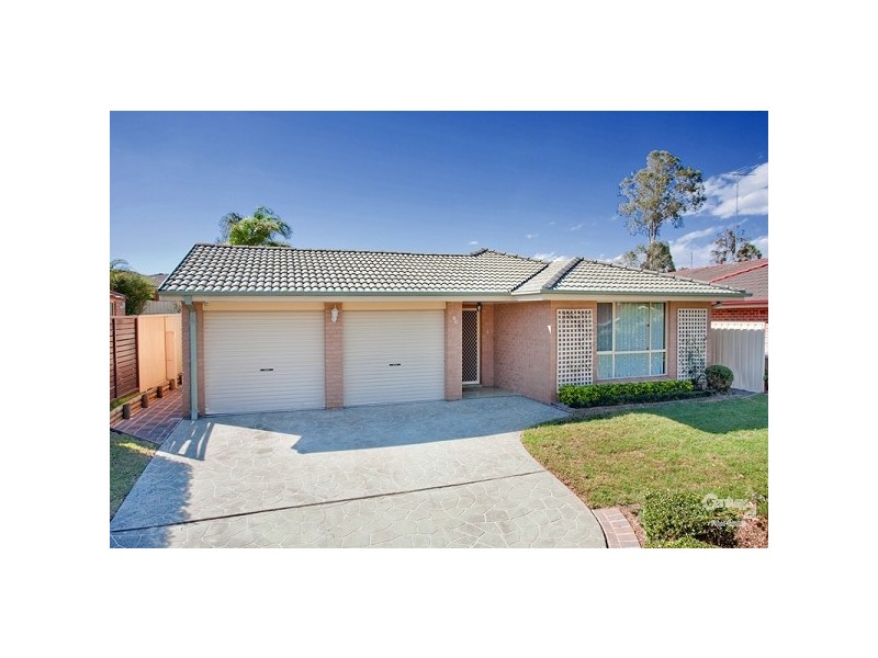 60 Summerfield Avenue, Quakers Hill NSW 2763