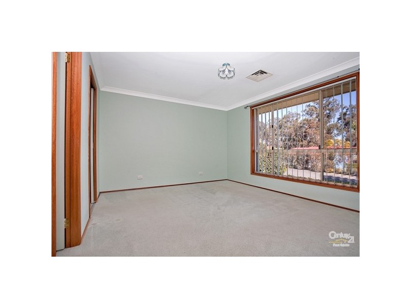 60 Summerfield Avenue, Quakers Hill NSW 2763