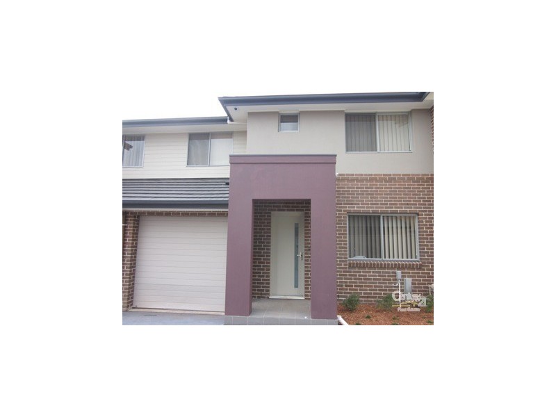 8/44-46 PEARCE ROAD, Quakers Hill NSW 2763