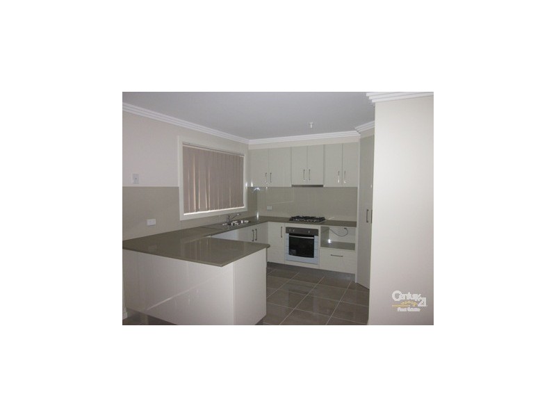 8/44-46 PEARCE ROAD, Quakers Hill NSW 2763