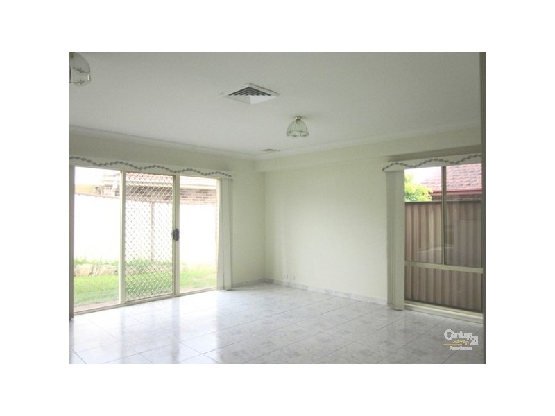 14 WAKLEY AVENUE, Quakers Hill NSW 2763