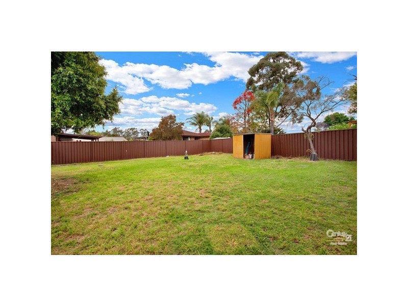 36 Tallagandra Drive, Quakers Hill NSW 2763