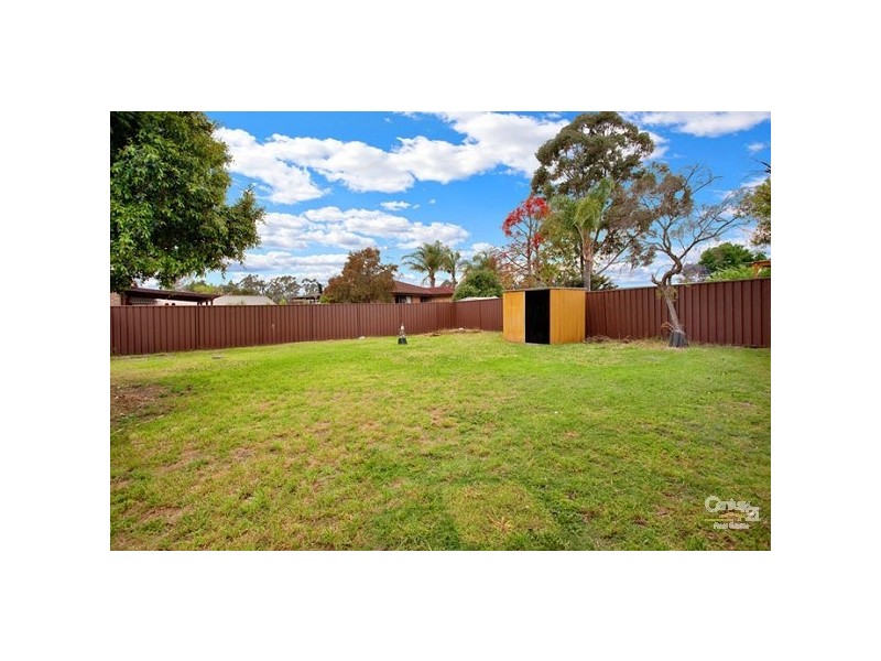 36 Tallagandra Drive, Quakers Hill NSW 2763
