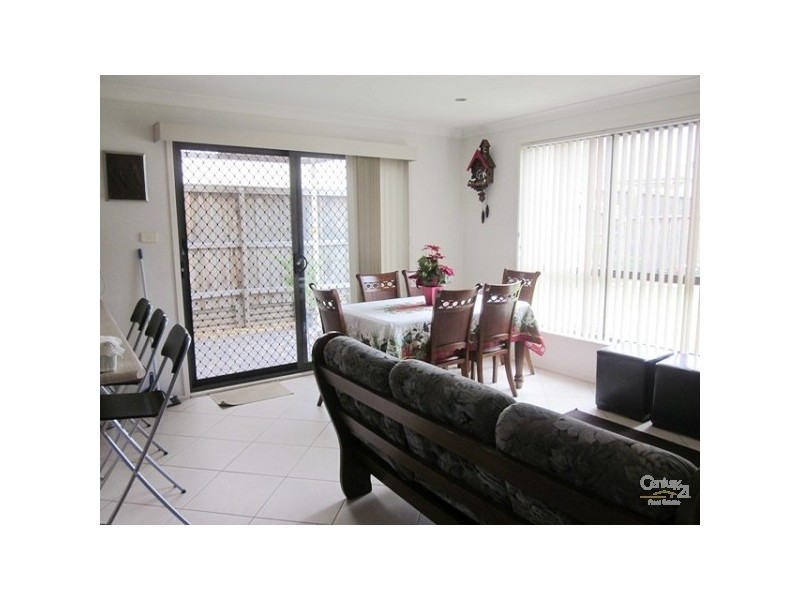 6 CARITA COURT, Parklea NSW 2768