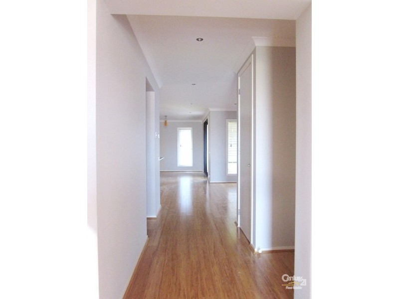 14 CRIMSON CRESCENT, The Ponds NSW 2769