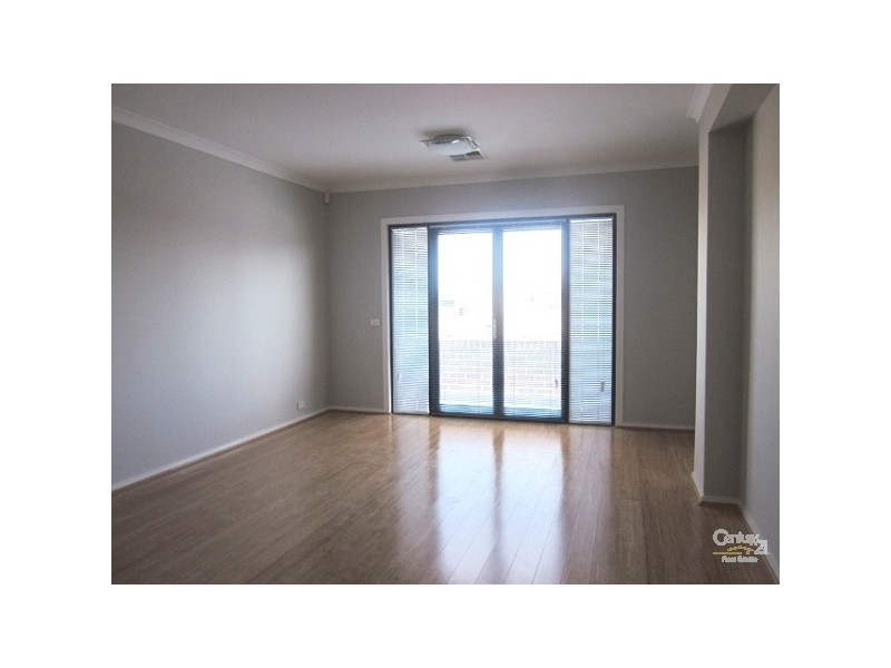 14 CRIMSON CRESCENT, The Ponds NSW 2769