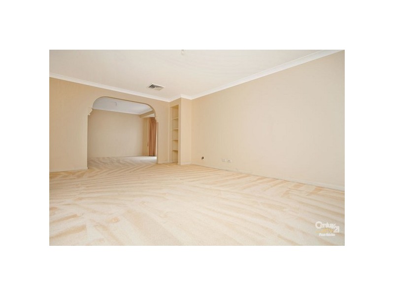 8 Grech Place, Glenwood NSW 2768