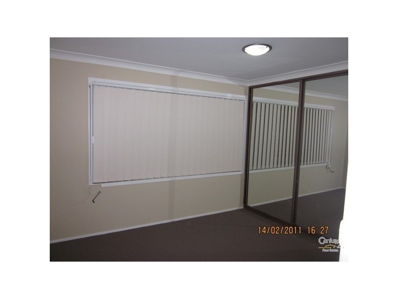 15 MEDLOW DRIVE, Quakers Hill NSW 2763