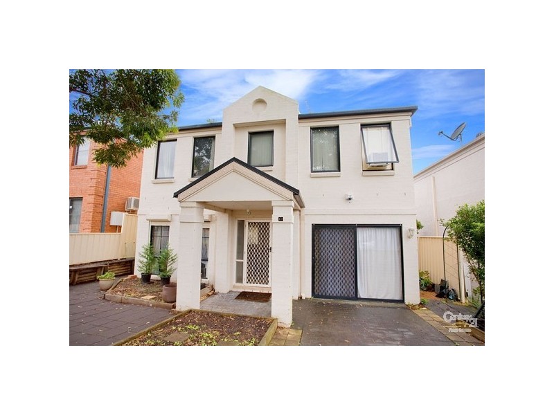 37 Hillcrest Road, Quakers Hill NSW 2763