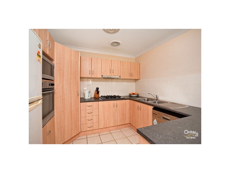 37 Hillcrest Road, Quakers Hill NSW 2763