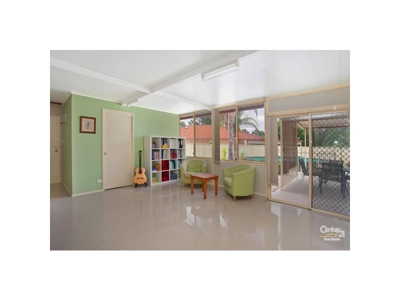 104 Kennington Avenue, Quakers Hill NSW 2763