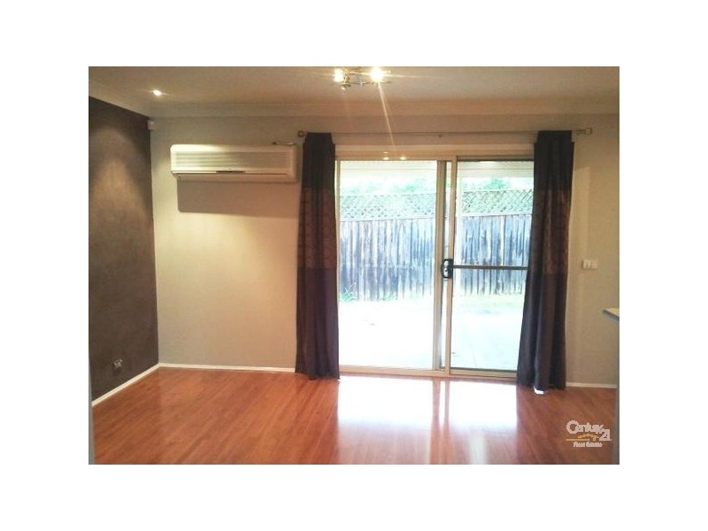 44 BUTIA WAY, Stanhope Gardens NSW 2768