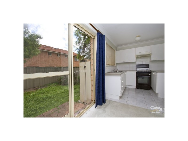 12/26 HIGHFIELD ROAD, Quakers Hill NSW 2763