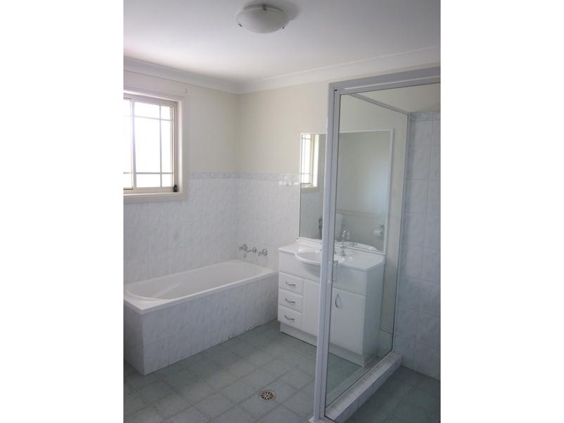 15/54 HILLCREST ROAD, Quakers Hill NSW 2763