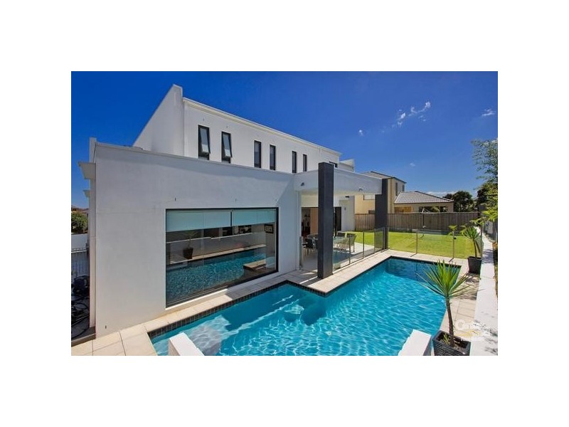 8 Bimbadgen Place, Bella Vista NSW 2153