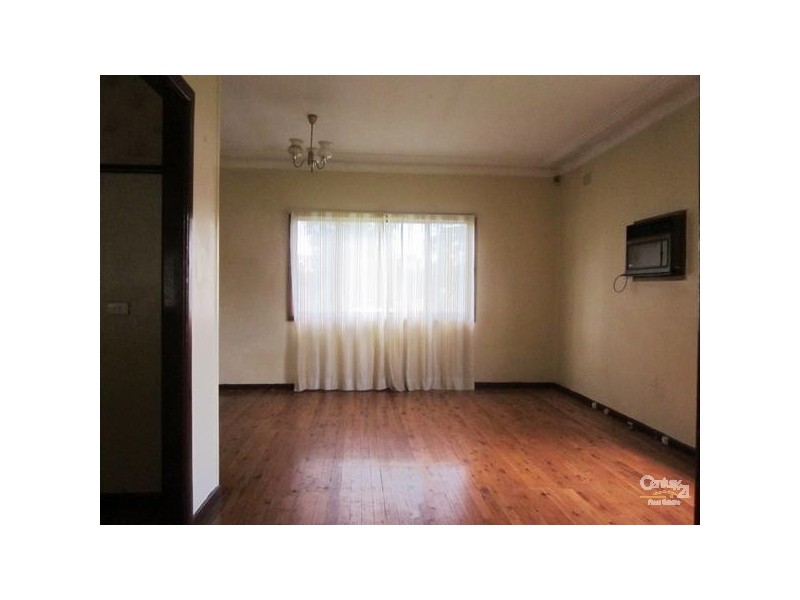 11 FORBES ROAD, Marayong NSW 2148