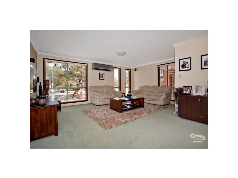 8 Taro Place, Quakers Hill NSW 2763