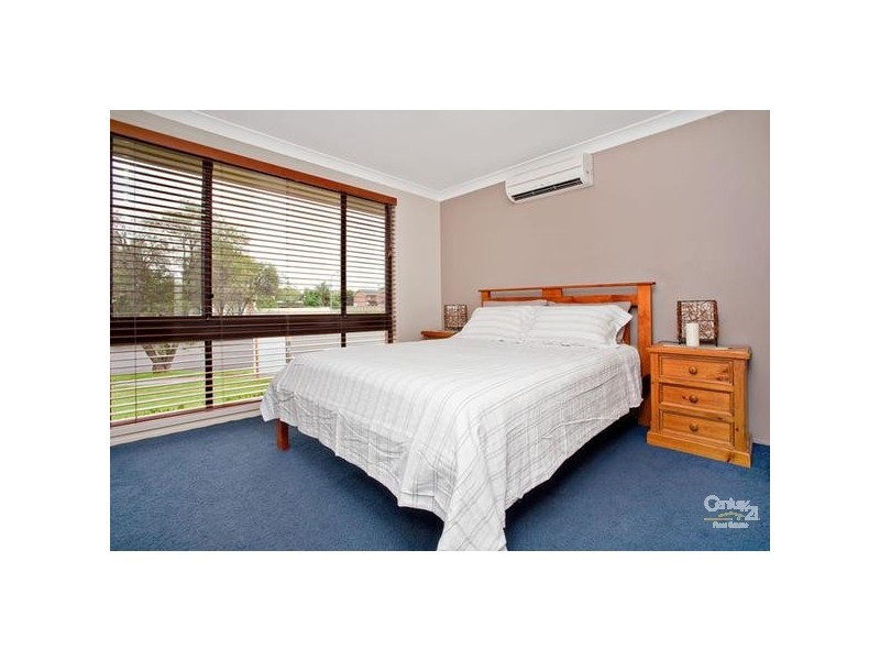 20 COWPER CIRCLE, Quakers Hill NSW 2763