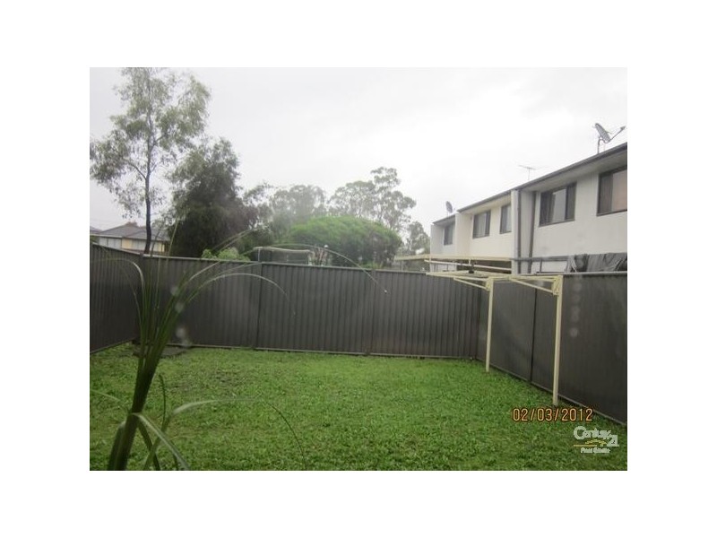 5/6 HAMBLEDON ROAD, Quakers Hill NSW 2763