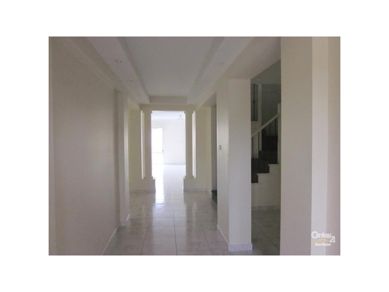 14 WAKLEY AVENUE, Quakers Hill NSW 2763